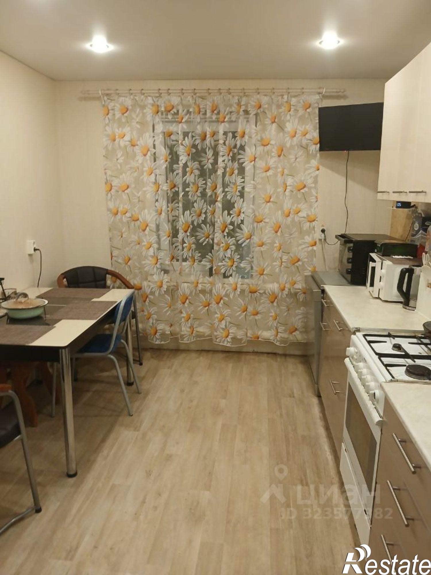 Купить дачу, дом, коттедж за 5 230 000 рублей на улица Щусева