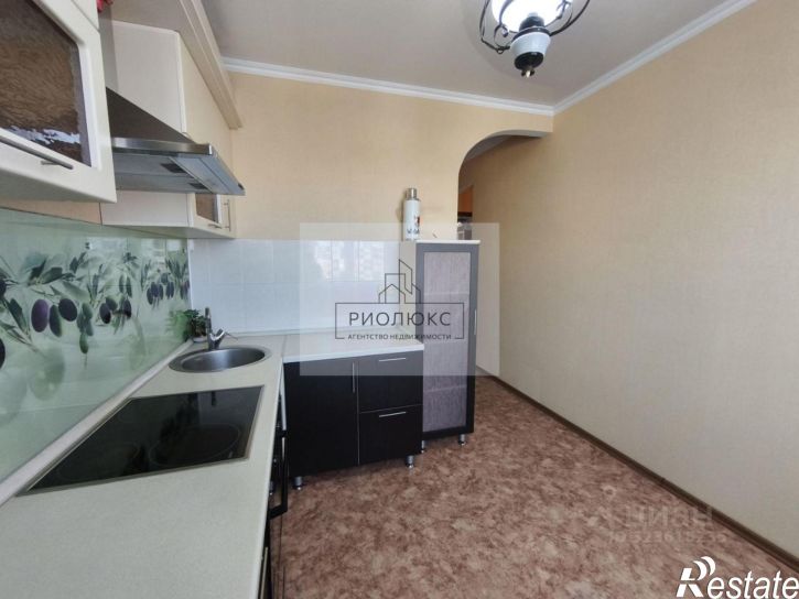 3-комн квартира улица Сталеваров, 15/2,  д. 15/2