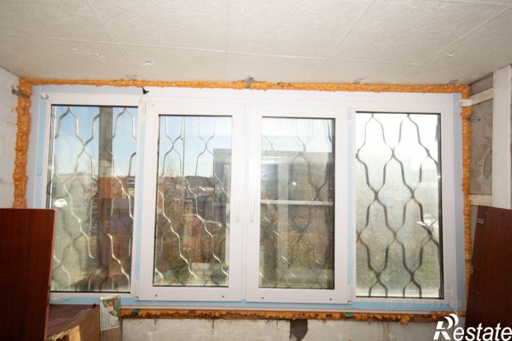 3-комн квартира ул Зеленый лог, 52,  д. 52