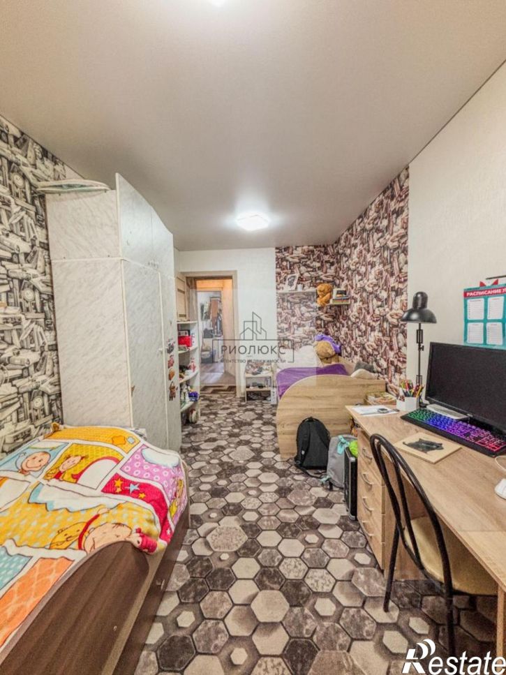 2-комн квартира ул Лесопарковая, 94,  д. 94