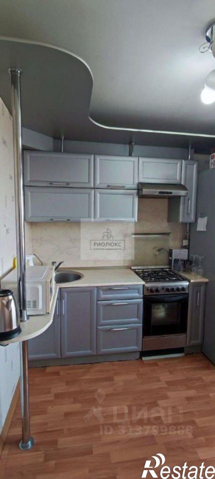 2-комн квартира улица Ворошилова, 10,  д. 10