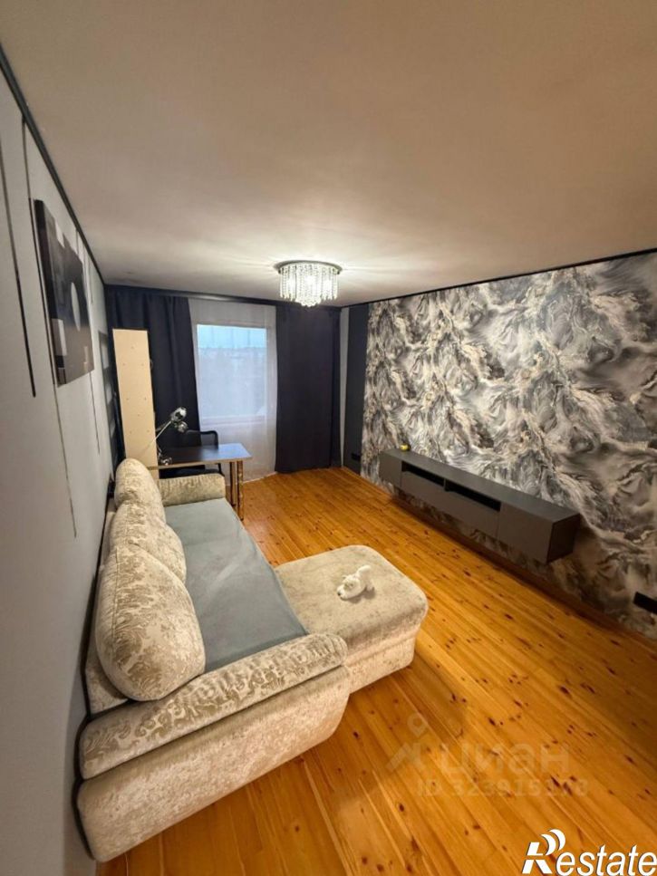 3-комн квартира улица Сталеваров, 6/1,  д. 6/1