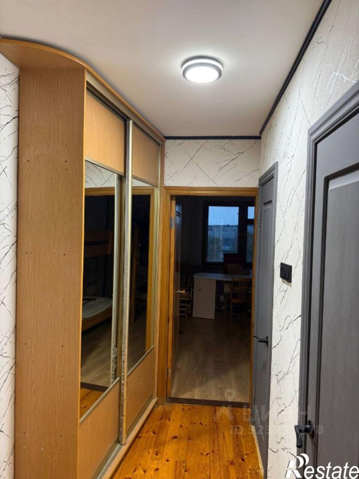 3-комн квартира улица Сталеваров, 6/1,  д. 6/1