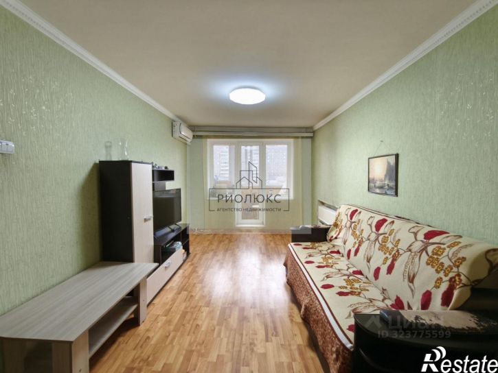 4-комн квартира Советская улица, 215,  д. 215