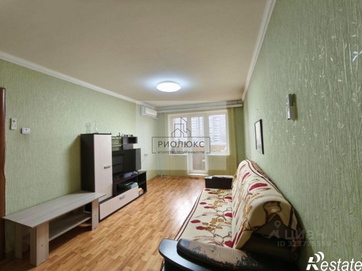 4-комн квартира Советская улица, 215,  д. 215