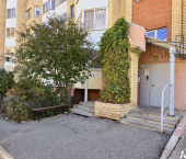 1-комн, 42кв м, этаж 1/9 улица Труда, 59/1