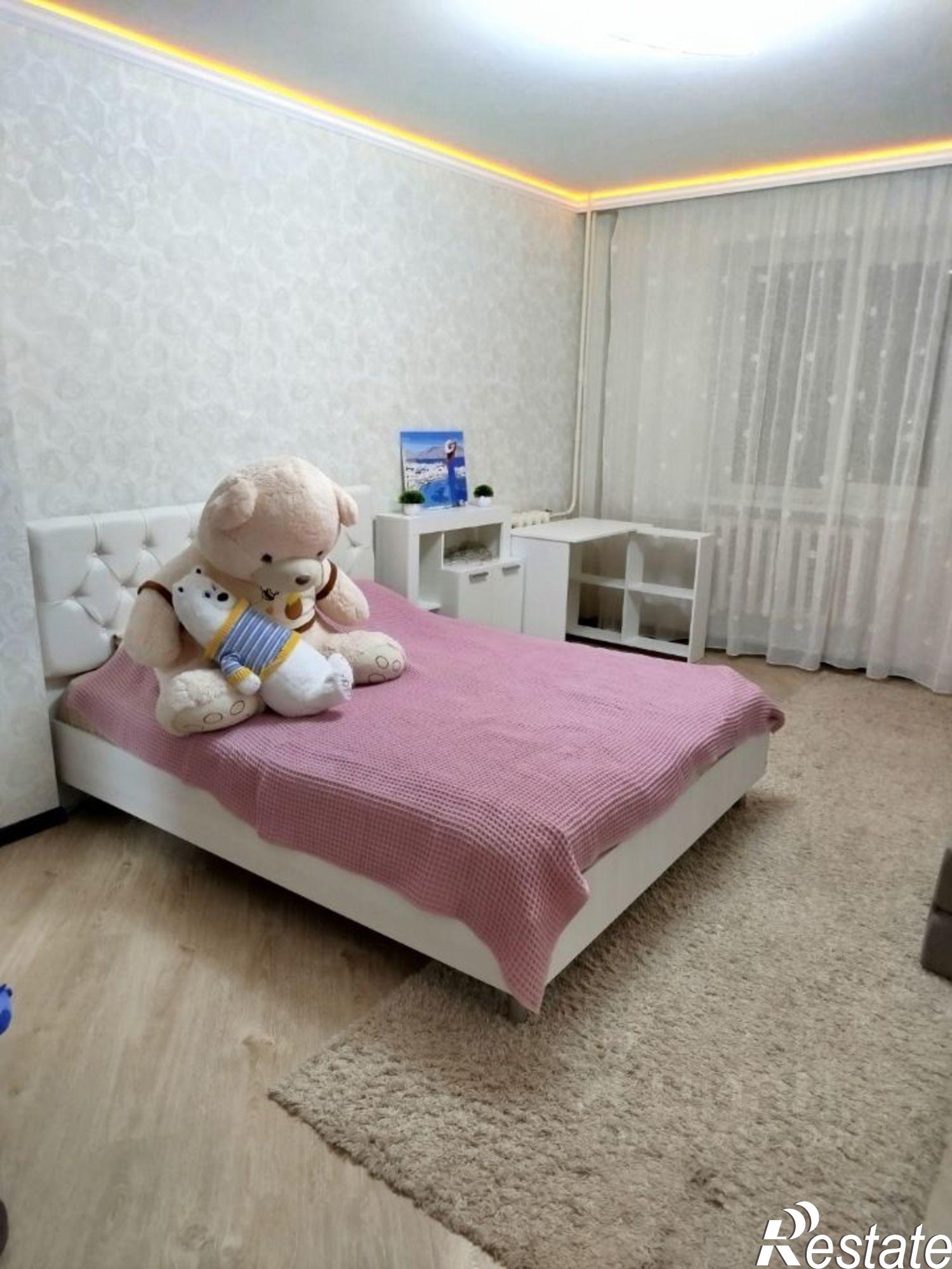 Купить квартиру за 10 730 000 рублей на пр-кт Ленина, 135 1