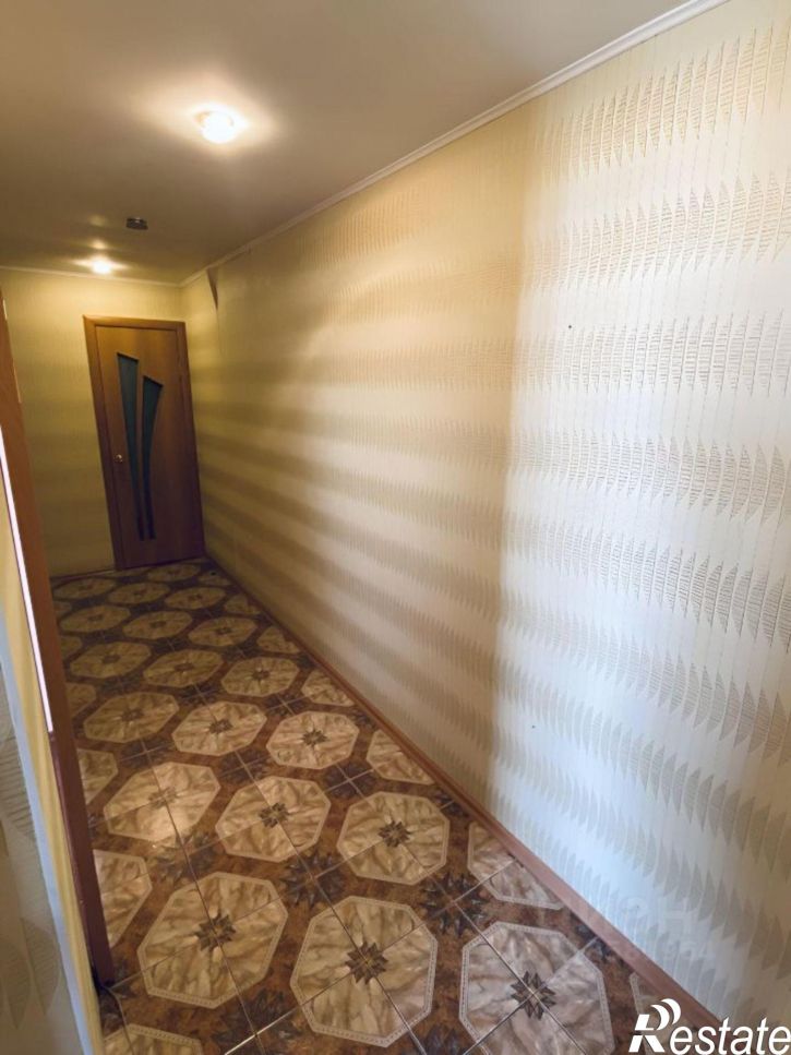 2-комн квартира улица Завенягина, 3,  д. 3