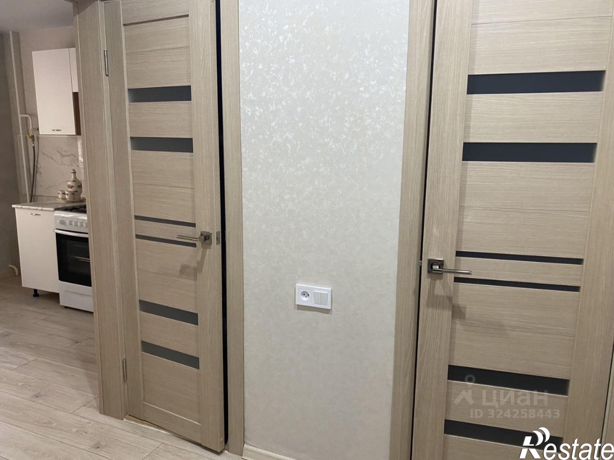 Сдать квартиру за 15 000 рублей на ул Калмыкова, 14