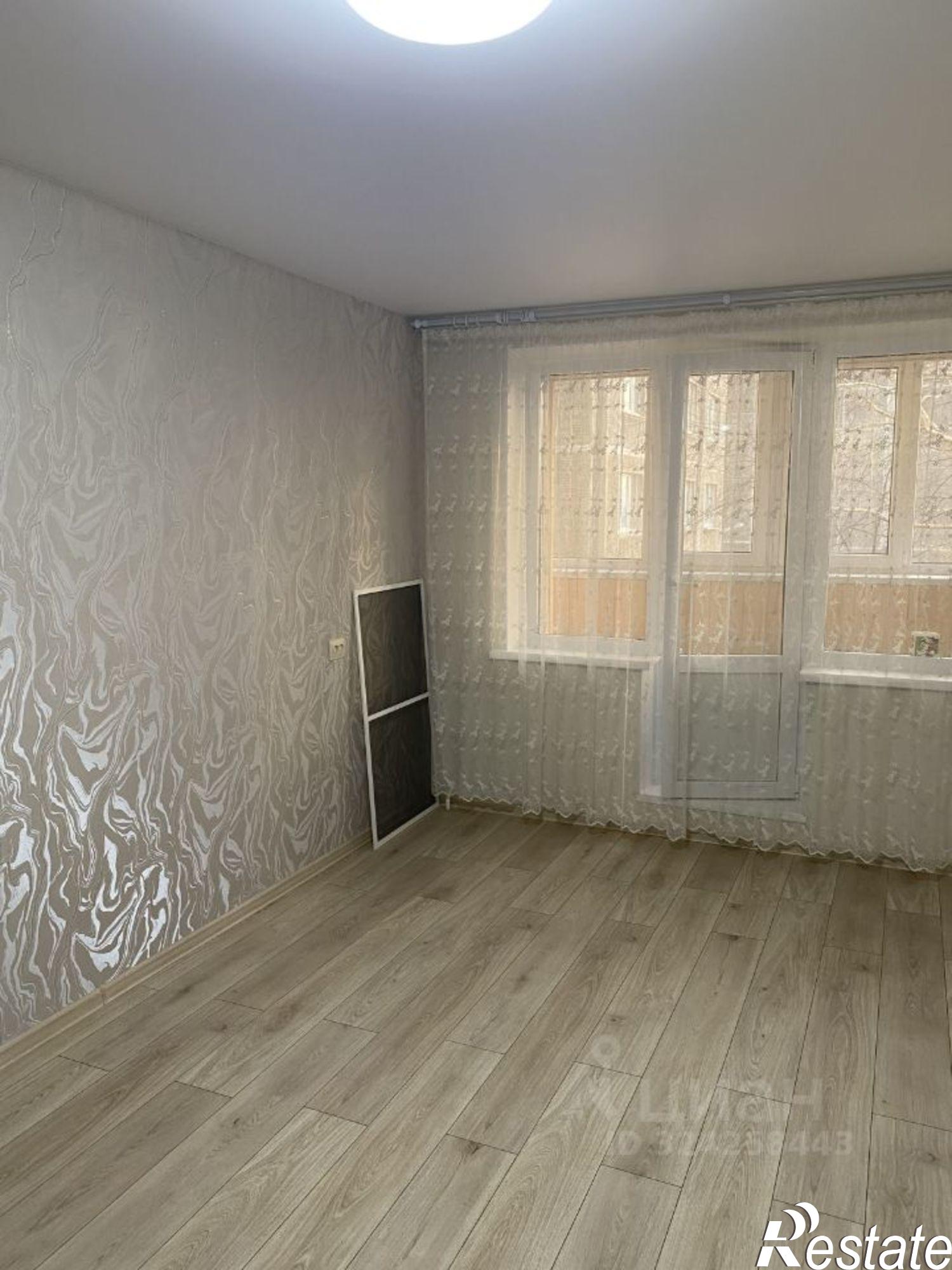 Сдать квартиру за 15 000 рублей на ул Калмыкова, 14