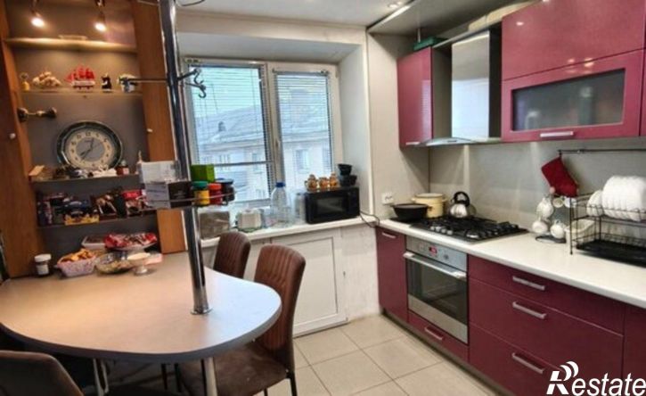 3-комн квартира ул Николая Шишка, 2,  д. 2