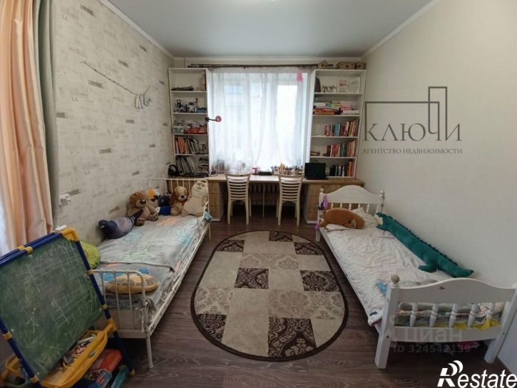 3-комн квартира улица Казакова, 3,  д. 3