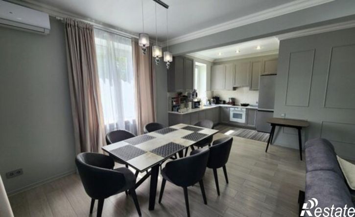 4-комн квартира ул Крылова, 29,  д. 29