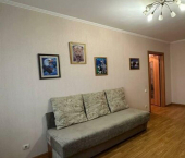 1-комн, 43кв м, этаж 9/10 улица Зелёный Лог, 33/1