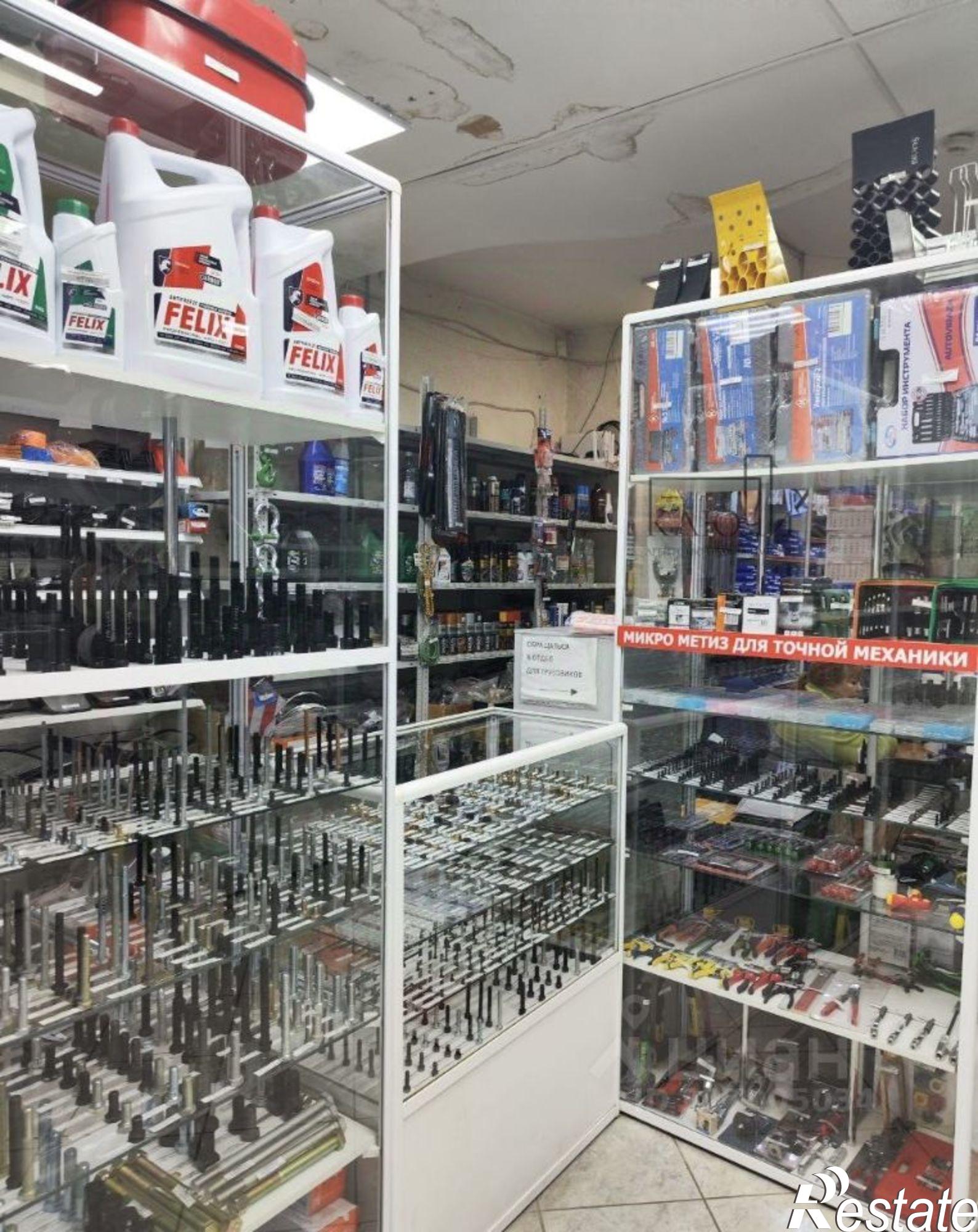 Купить торговое помещение за 74 965 000 рублей на Московская улица, 8