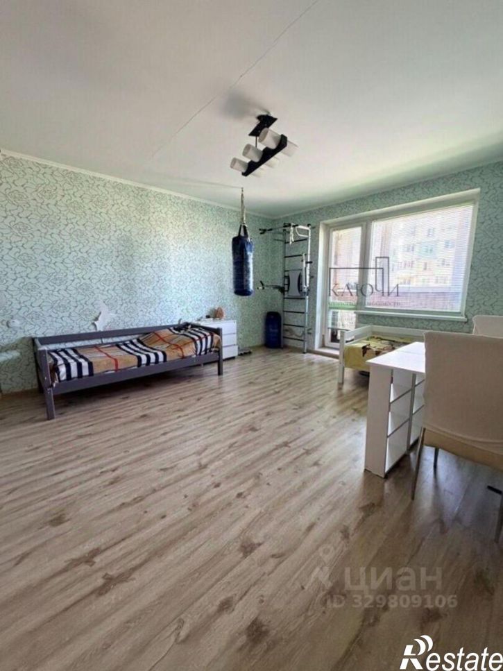 2-комн квартира улица Зелёный Лог, 17,  д. 17