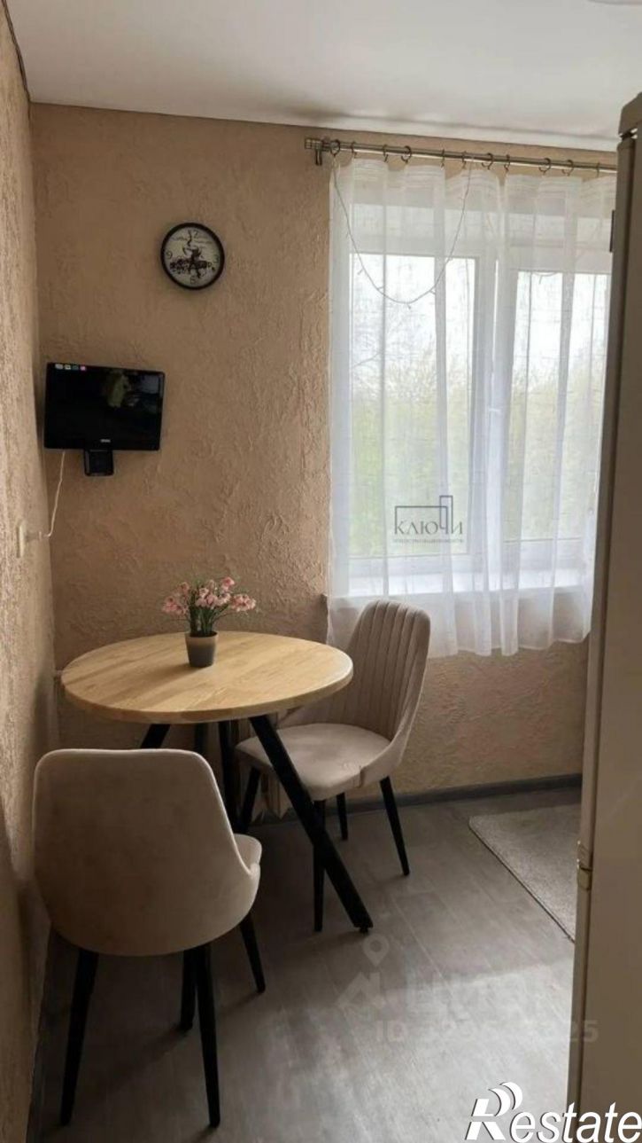 4-комн квартира улица им. газеты Правда, 43,  д. 43