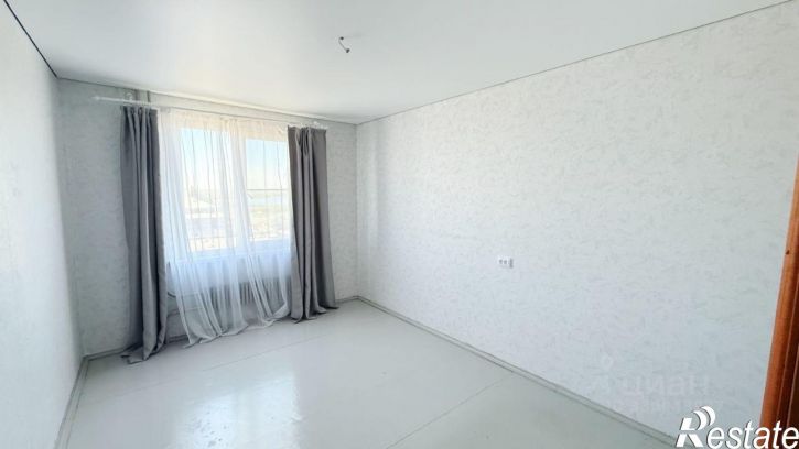 2-комн квартира улица Завенягина, 4,  д. 4