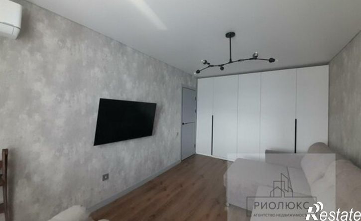 2-комн квартира пр-кт Карла Маркса, 143/1,  д. 143/1