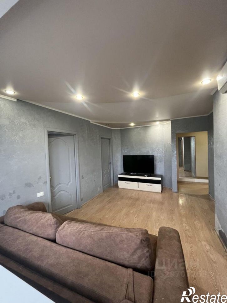 3-комн квартира проспект Карла Маркса, 60,  д. 60