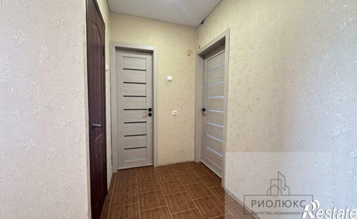 2-комн квартира улица Жукова, 7/1,  д. 7/1