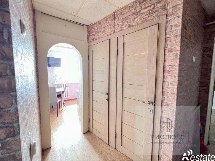 2-комн квартира улица Завенягина, 16,  д. 16