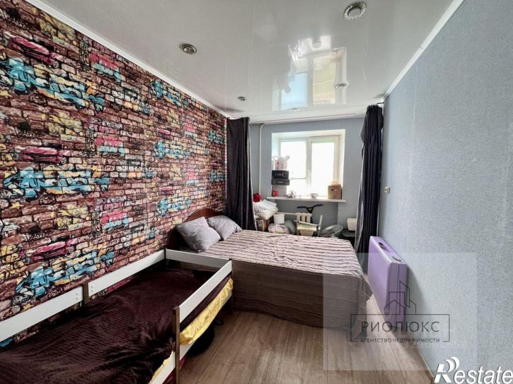 2-комн квартира улица Завенягина, 16,  д. 16