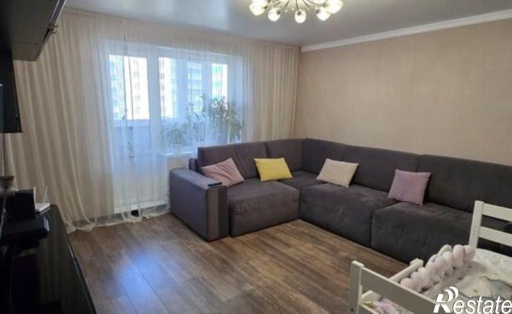 2-комн квартира ул Зеленый лог, 35/1,  д. 35/1