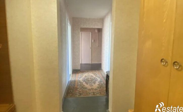 3-комн квартира улица Жукова, 1,  д. 1