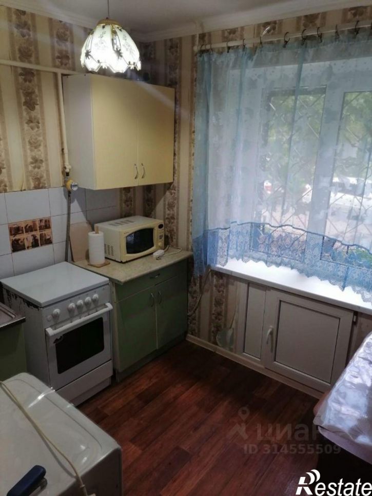 2-комн квартира улица Галиуллина, 49,  д. 49