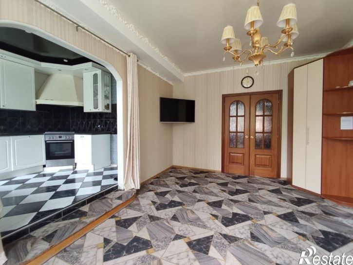 6-комн квартира Уральская улица, 55,  д. 55
