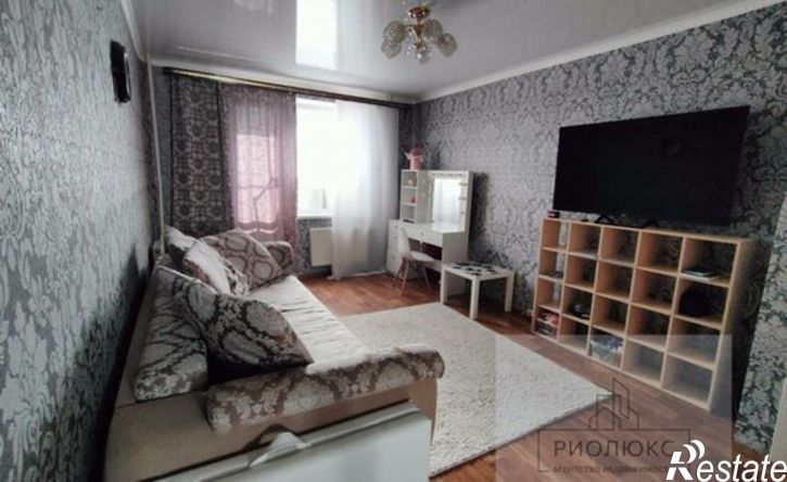 2-комн квартира улица Жукова, 27,  д. 27