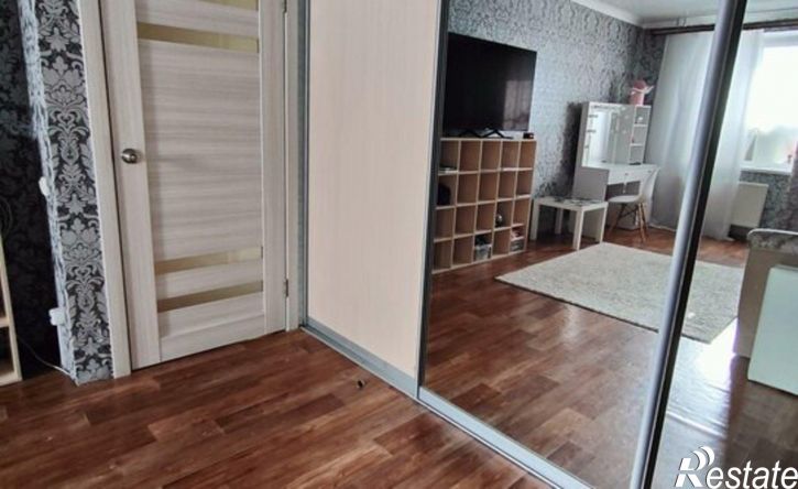 2-комн квартира улица Жукова, 27,  д. 27