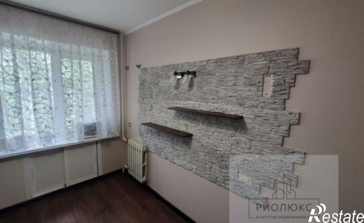 2-комн квартира улица 50-летия Магнитки, 64,  д. 64