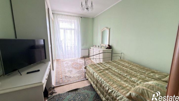 2-комн квартира Уральская улица, 60,  д. 60