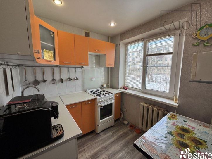 3-комн квартира улица Суворова, 126,  д. 126