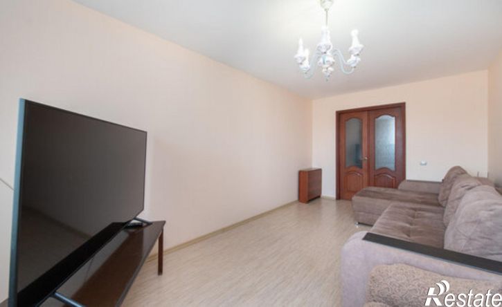 3-комн квартира ул Жукова, 1,  д. 1