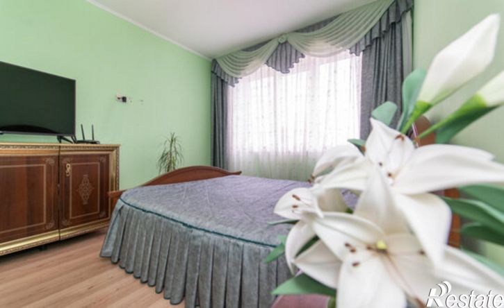 3-комн квартира ул Жукова, 1,  д. 1