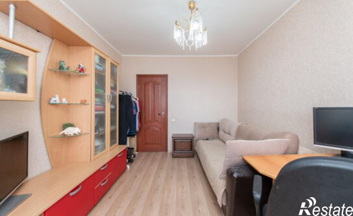 3-комн квартира ул Жукова, 1,  д. 1