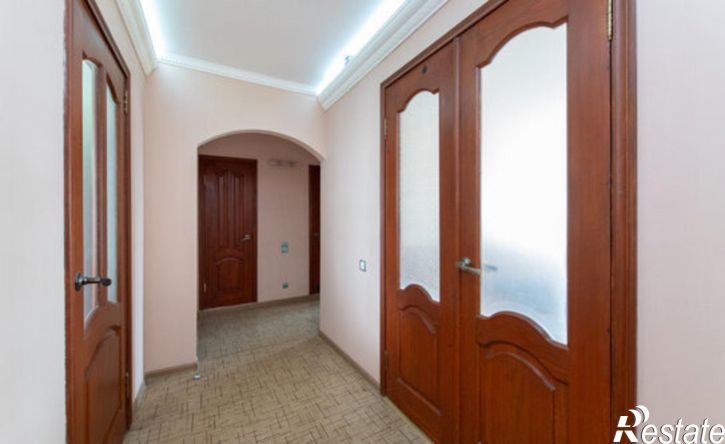 3-комн квартира ул Жукова, 1,  д. 1