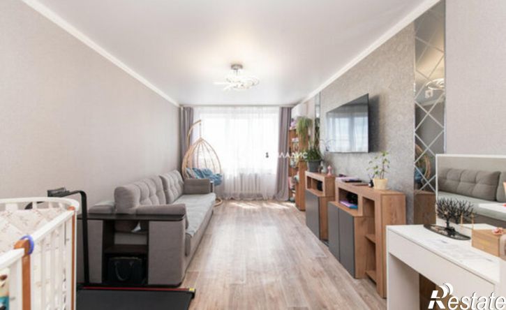 3-комн квартира улица Жукова, 20,  д. 20