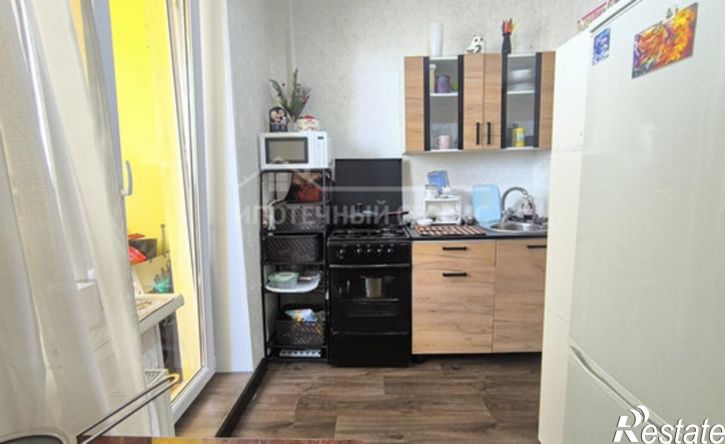 2-комн квартира улица Зелёный Лог, 27,  д. 27