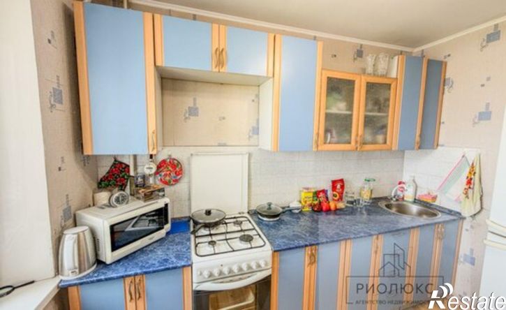 3-комн квартира улица Завенягина, 12,  д. 12