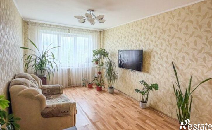 3-комн квартира улица Завенягина, 12,  д. 12