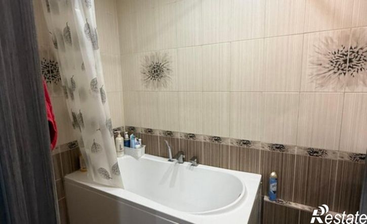 3-комн квартира ул Казакова, 10,  д. 10