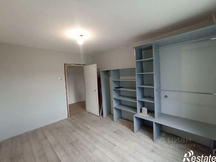 2-комн квартира ул Сталеваров, 16,  д. 16