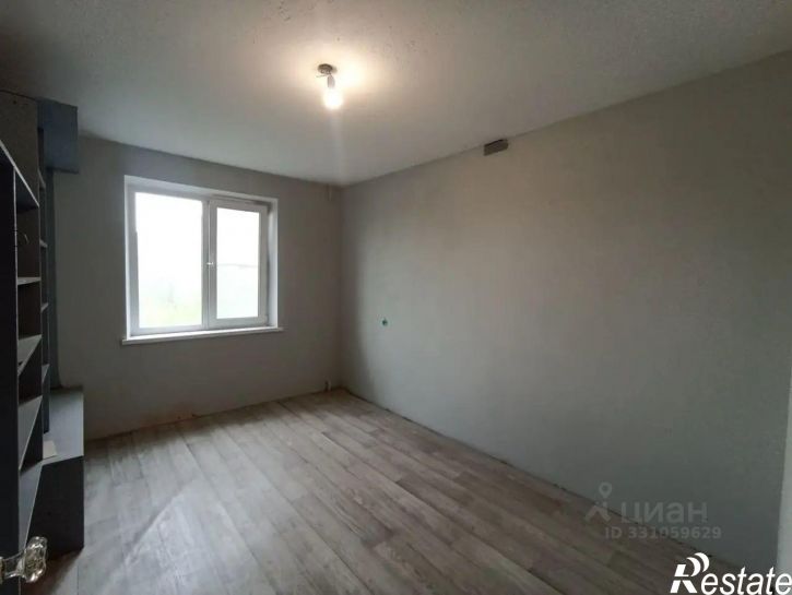 2-комн квартира ул Сталеваров, 16,  д. 16
