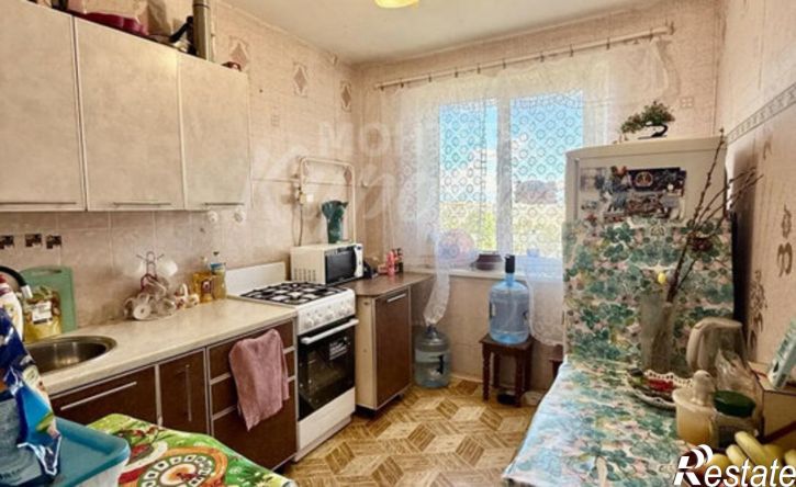 3-комн квартира улица Завенягина, 12,  д. 12