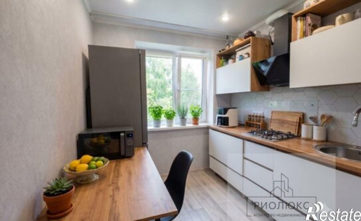 2-комн квартира улица Галиуллина, 7/2,  д. 7/2