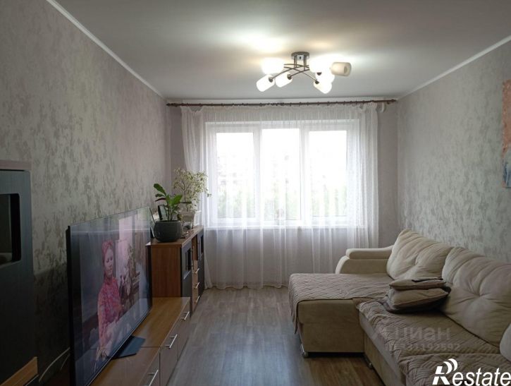 3-комн квартира улица Ворошилова, 12,  д. 12